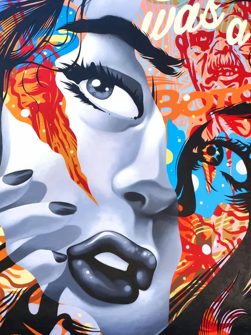 Artistic graffiti of woman
